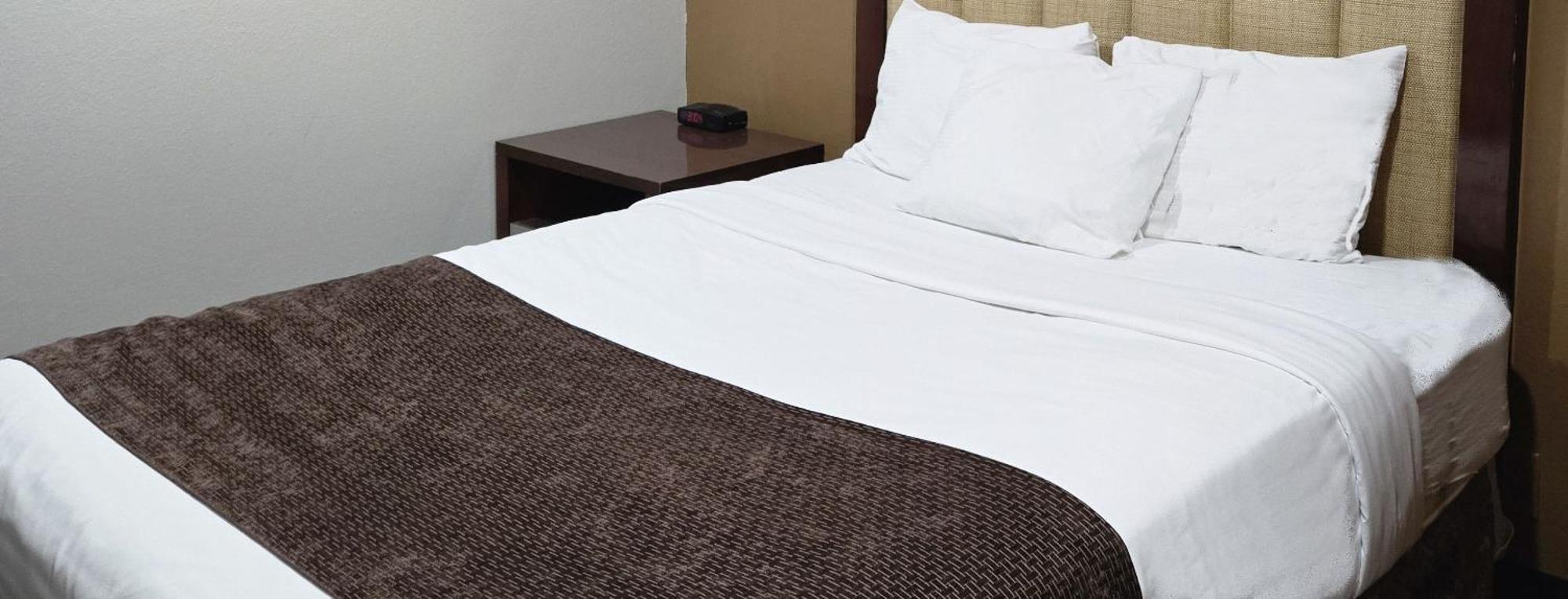 Townhouse Extended Stay Hotel Downtown Lincoln Bagian luar foto
