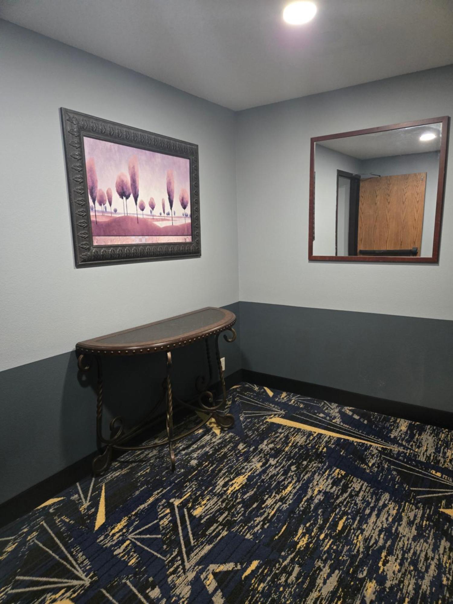 Townhouse Extended Stay Hotel Downtown Lincoln Bagian luar foto