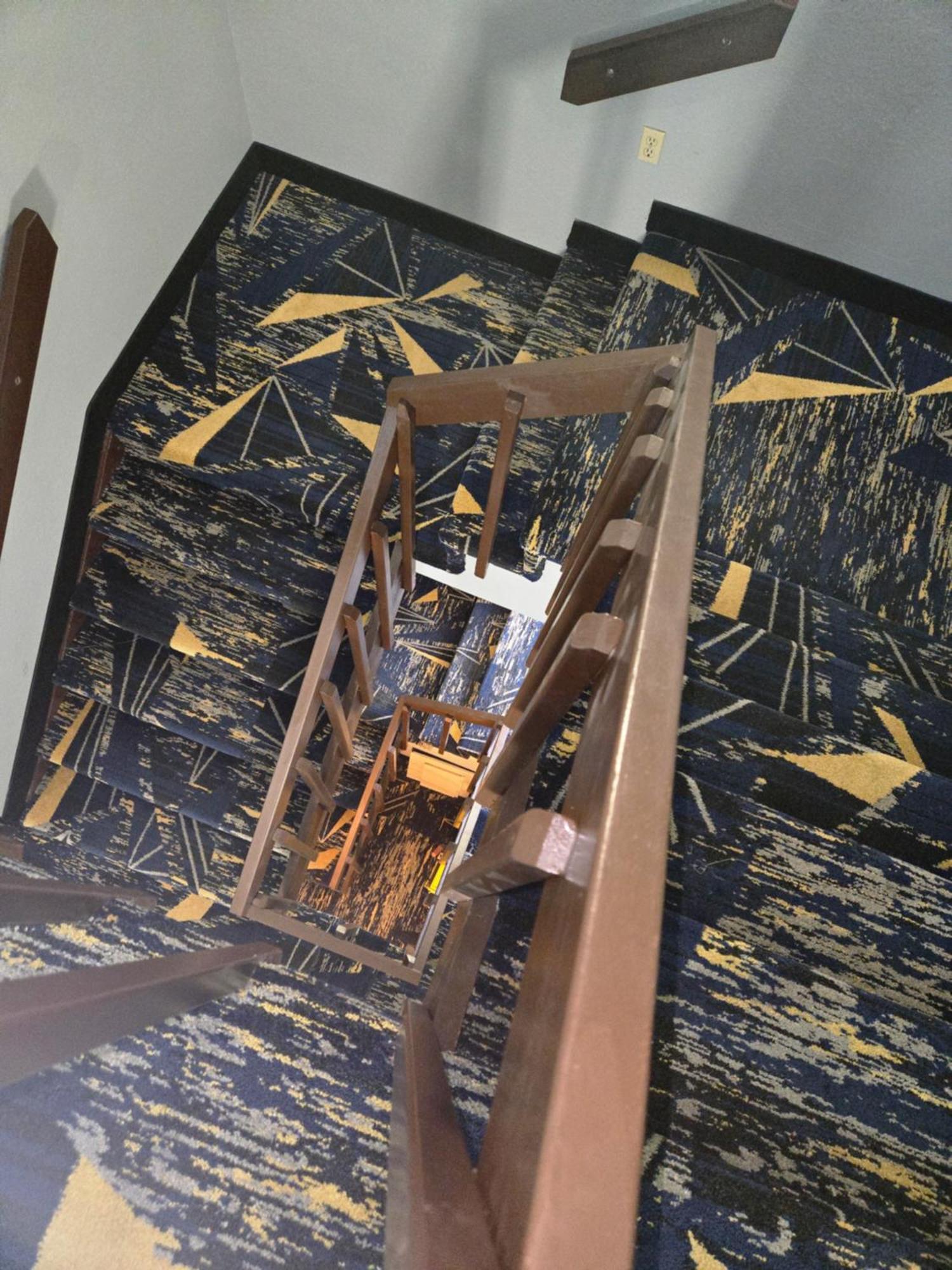 Townhouse Extended Stay Hotel Downtown Lincoln Bagian luar foto